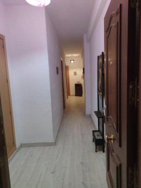 Piso amueblado en Granada junto a Facultad de Ciencias